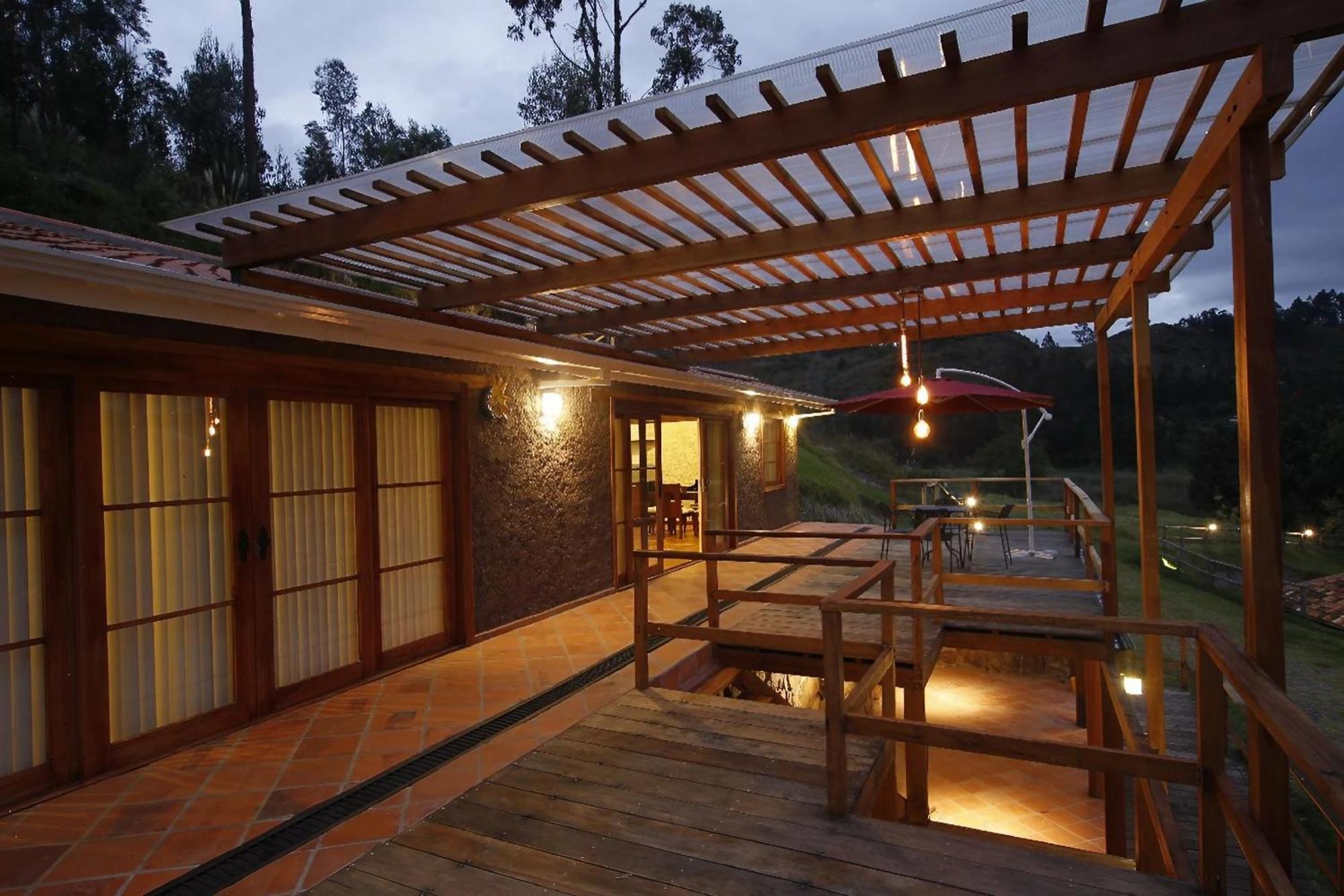 Killary Lodge & Glamping Cachanlo de Sidcay Exterior photo