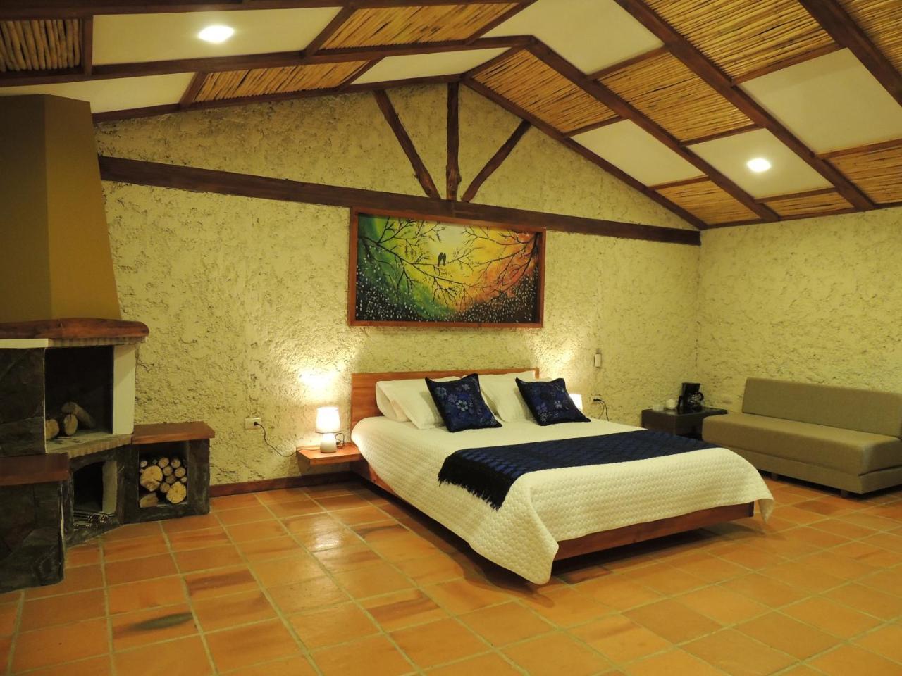 Killary Lodge & Glamping Cachanlo de Sidcay Exterior photo